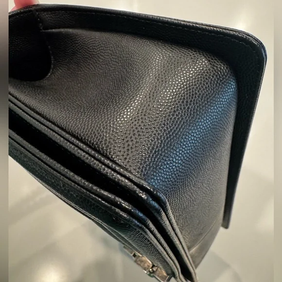 Chanel Boy Bag Old Medium Black Caviar - Picture 4 of 16